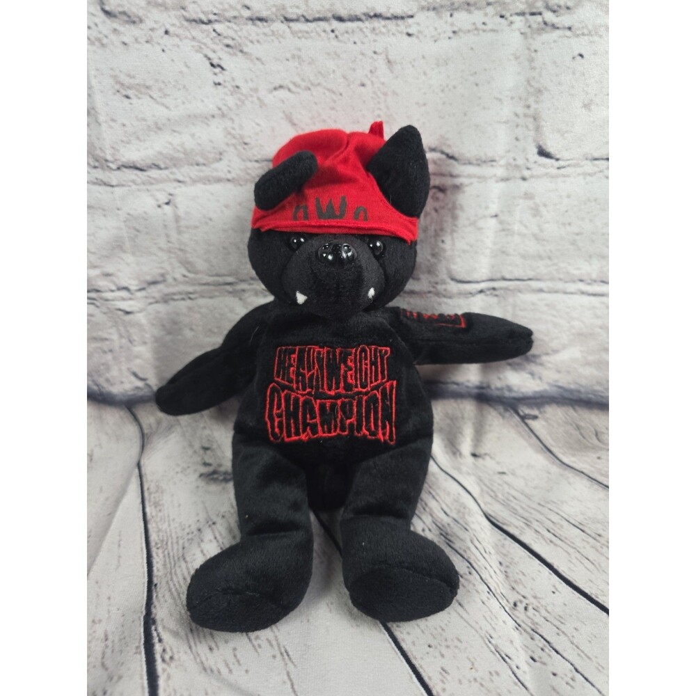 WCW nWo Nitros Wolfpac Bears and Wolves Series Hollywood Hulk Hogan